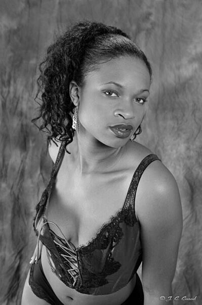 Black & White Gallery - Picture Twelve