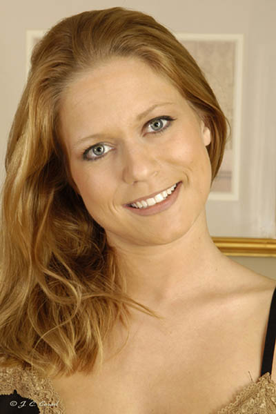 Headshot Gallery - Picture Nine